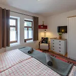 Ribiszke 3*