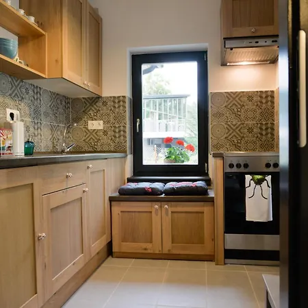 Alsopetenyi Vendeghazak Guest house