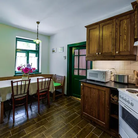 Alsopetenyi Vendeghazak Gæstehus Alsopeteny