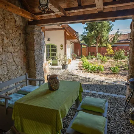 Pensionat Alsopetenyi Vendeghazak 3*